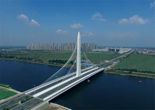 An aerial view of Guangming Bridge