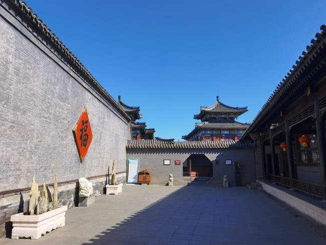 Exploring antique charms of Tianjin