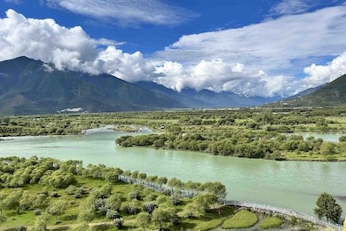 Xizang maintains world-class ecological standards