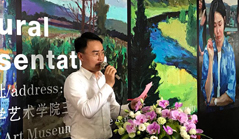 Xiamen University graduate holds oil painting exhibition