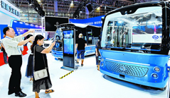 Xiamen enterprises sign 787 projects at national fair