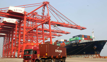 China's road cargo transport grows in January-August