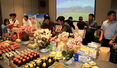 Poverty-stricken prefecture markets homegrown products in Xiamen