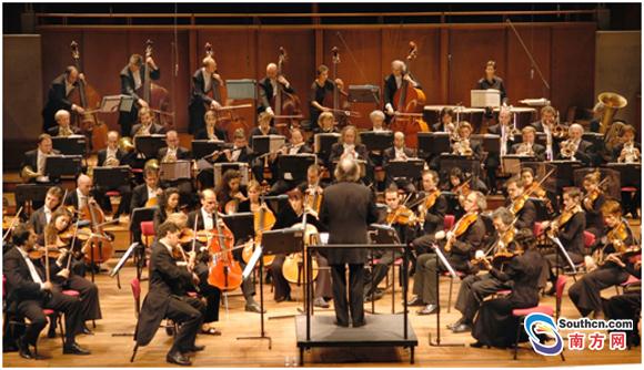 1494296160774009601.jpg r4.jpg