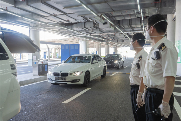 HK-Zhuhai-Macao Bridge traffic climbs