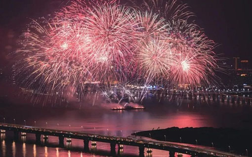 Fireworks contest to illuminate night sky over Macao, Zhuhai
