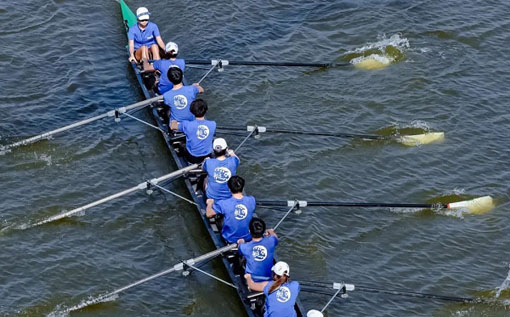 Xiangshan Rowing Regatta opens on Qianshan River