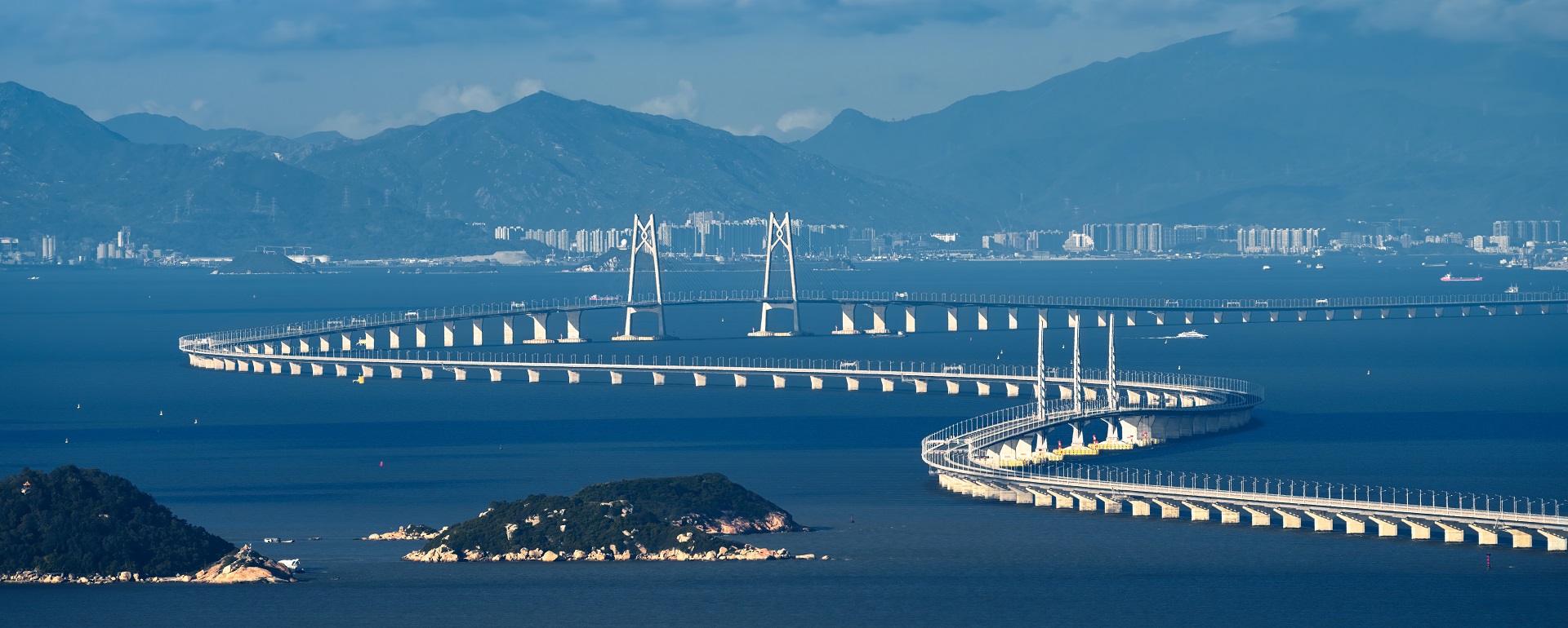 Hong Kong-Zhuhai-Macao Bridge exceeds 20m passengers annually