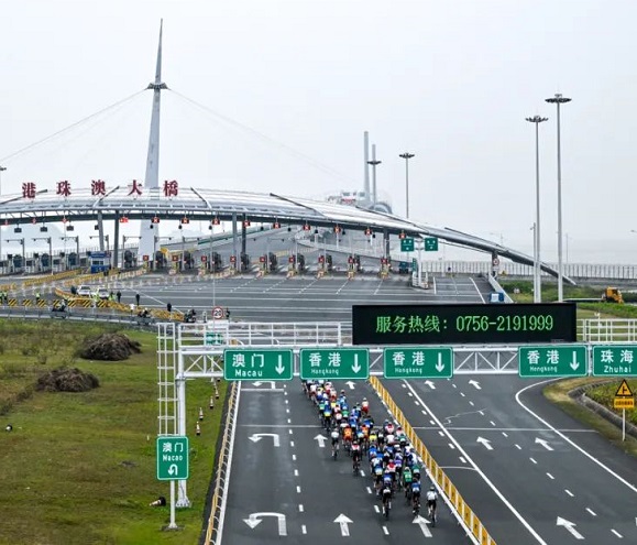 Zhuhai hosts cycling race across Guangdong, Hong Kong, Macao