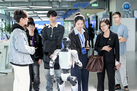 PhD and postdoc gather in Xiangzhou with groundbreaking results