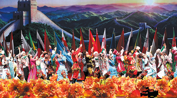 The opening of the 6th China Xinjiang International Dance Festival in Urumqi, Xinjiang Uygur autonomous region, on July 20.[Photo by Zou Hong China Daily].jpeg