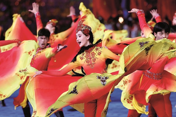 Xinjiang shines at 12th national ethnic games