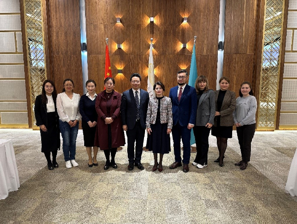 XJTU delegation visits Kazakhstan