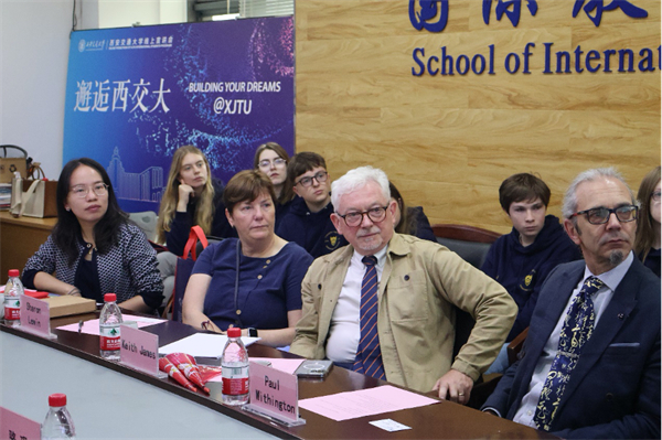 British high school delegation visits XJTU