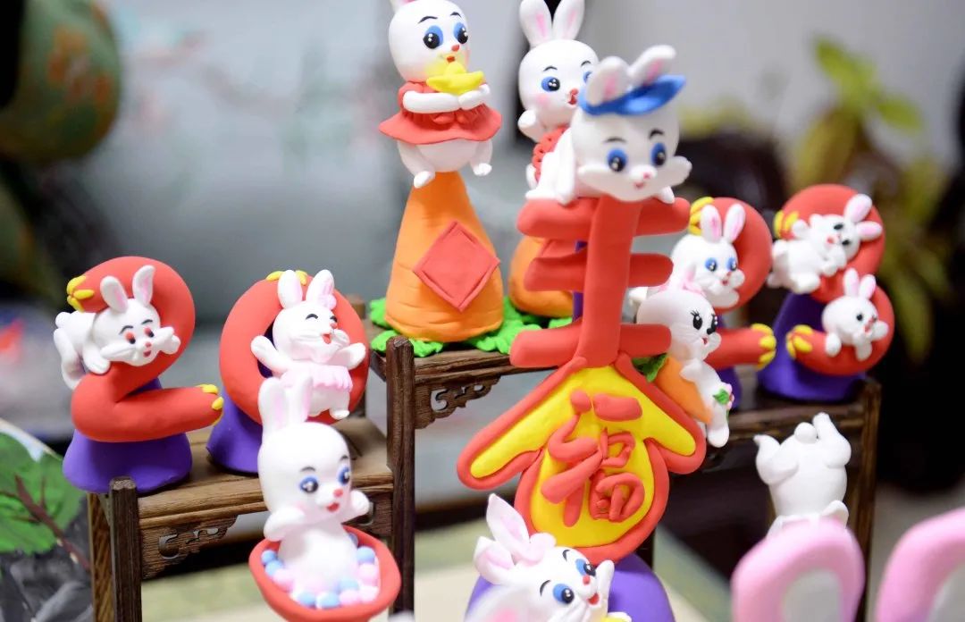 Rabbit-themed Yangzhou dough figurines released