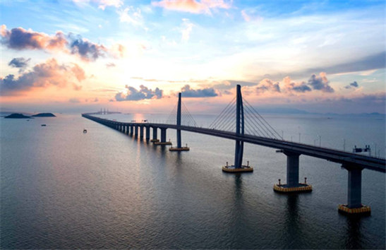 Macao border zone of Hong Kong-Zhuhai-Macao Bridge launched