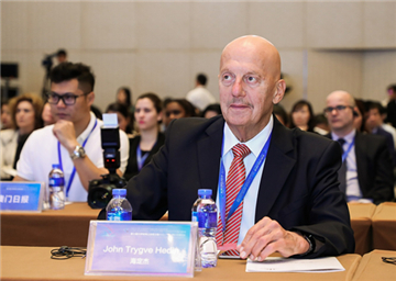 Longtime expat lauds Zhuhai for being ahead of times