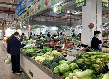 Zhuhai ensures sufficient food supply amid outbreak
