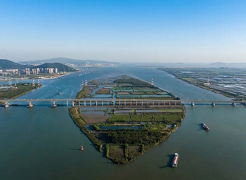 Xianghai Bridge opens in time for Airshow China