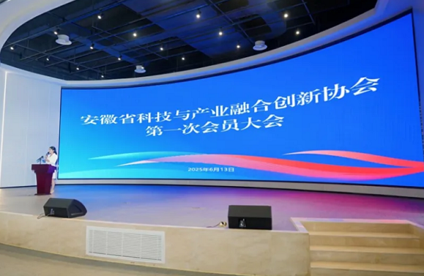 1750409726639068680.jpg 1750409643661.jpg