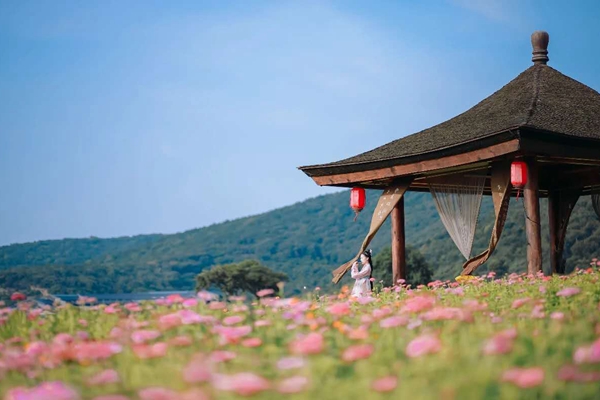 Scenic spots in Wuxi gear up for upcoming holiday