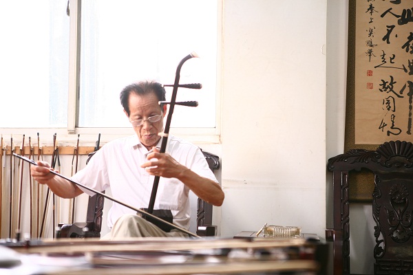 Traditional musical instrument resonates cultural depth of Wuxi