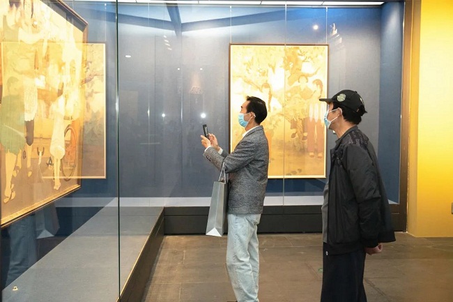Traditional Chinese paintings on display at Wuxi Museum
