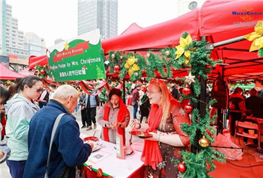 Winter bazaar gathers numerous expats in Wuxi