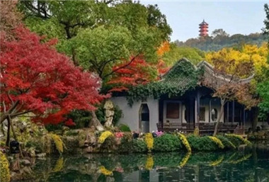 Huishan Ancient Town, best spot to admire autumn scenery