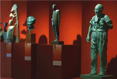 Sculpture exhibition kicks off in Wuxi