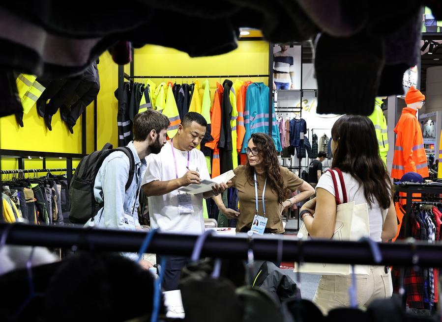 1766975028177053482.jpg 5.jpg