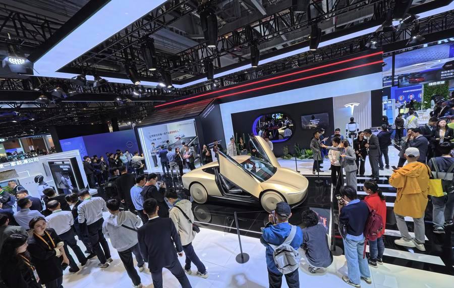 1766975378507090940.jpg 14.jpg