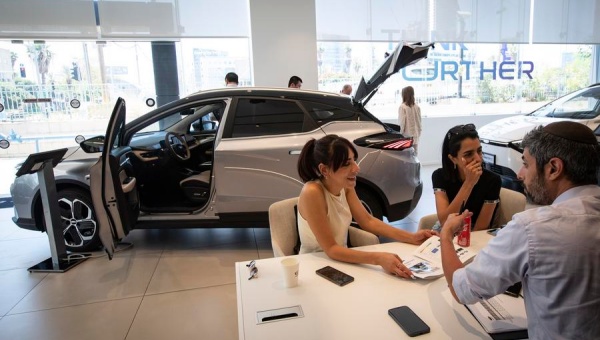 From exporting to partnering, Chinese carmakers forge South-South cooperation in Mideast