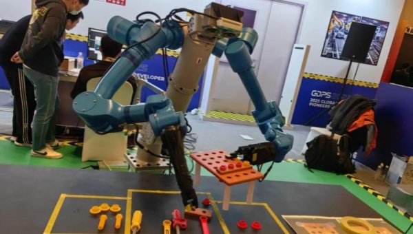 From algorithms to action: embodied intelligence transitions into real-world application