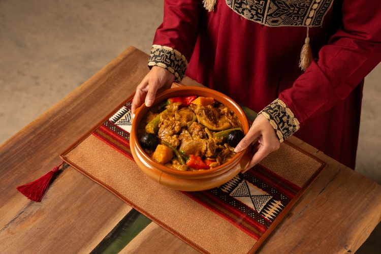 1760600908399039841.jpg 陶器厨具.jpg