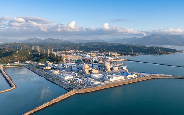 1760944755979000256.jpg 5.jpg