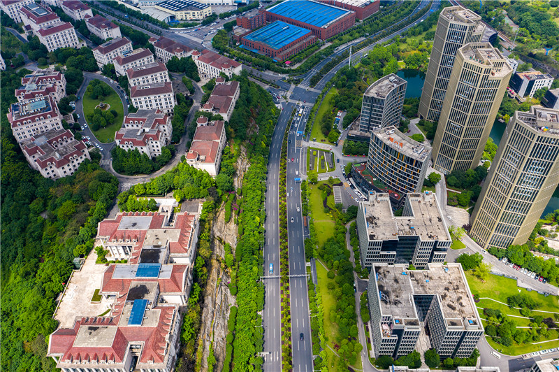 Chongqing Liangjiang New Area Digital Economy Industrial Park-Zhang Kunkun.jpg
