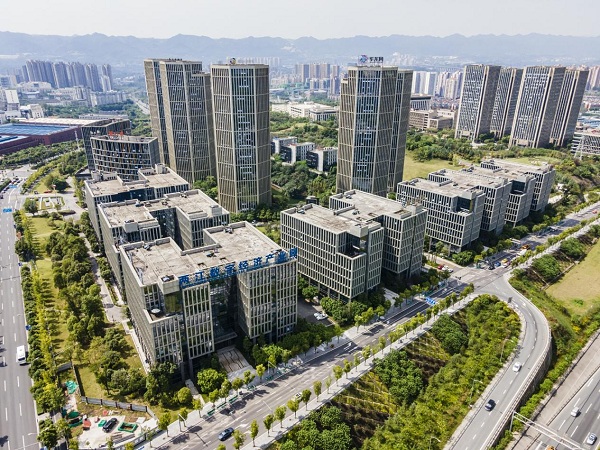 Liangjiang's green economy leads high-quality development