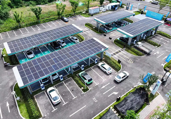 Liangjiang makes progress in developing ultra-fast charging stations