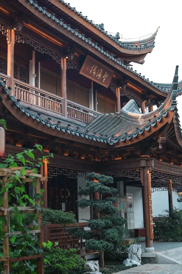 1749449714665072807.png 3.png