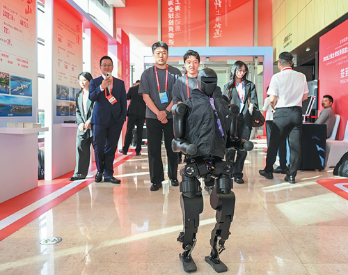 1749699392069089791.png 20250328_022_01_10604.png