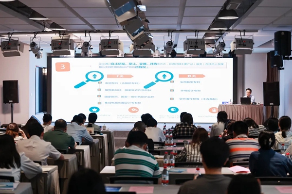 1751944203535093921.jpg 3.jpg