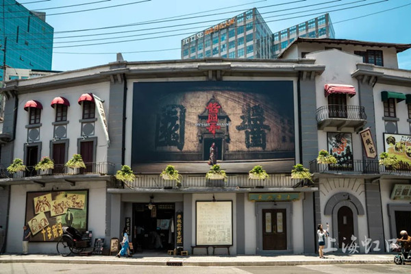 1751964943325034660.jpg 2.jpg