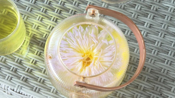 1752046799380070975.jpg 2.jpg