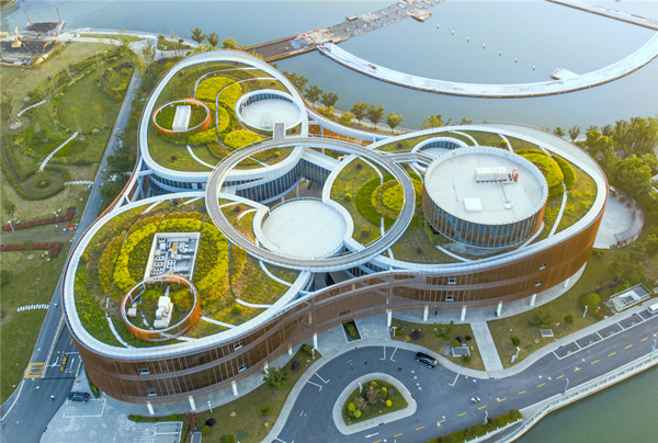 1752047089663032580.jpg 600.jpg