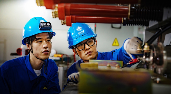 1758679719373018104.png 2.png