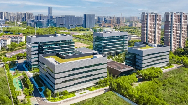 1761704894880015996.jpg 51.jpg