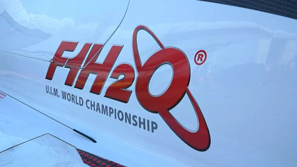 1761812844879063483.jpg 1331578831.jpg