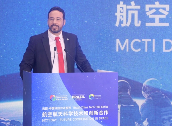 1764150140436048828.jpg 11.jpg