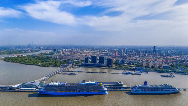 1765185756381017146.jpg 426916101.jpg